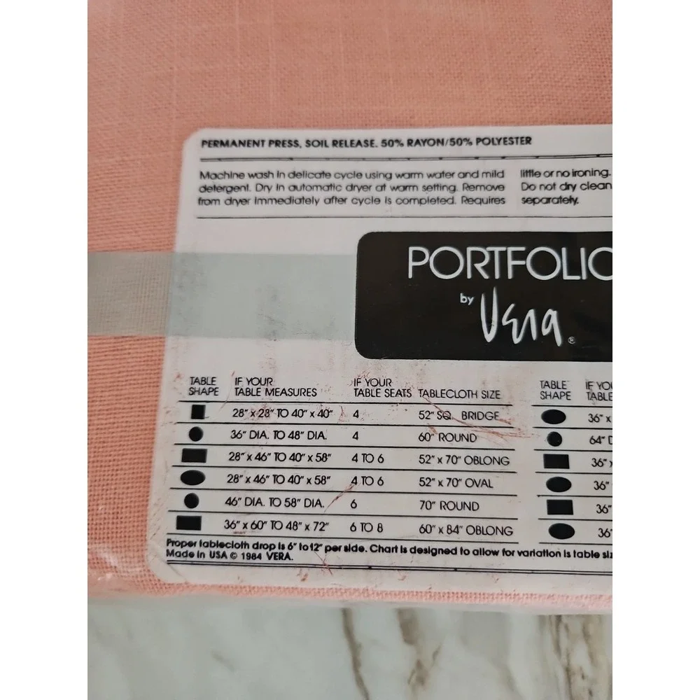 1984 VERA Portfolio Oval Tablecloth PEACH Eyelets 60